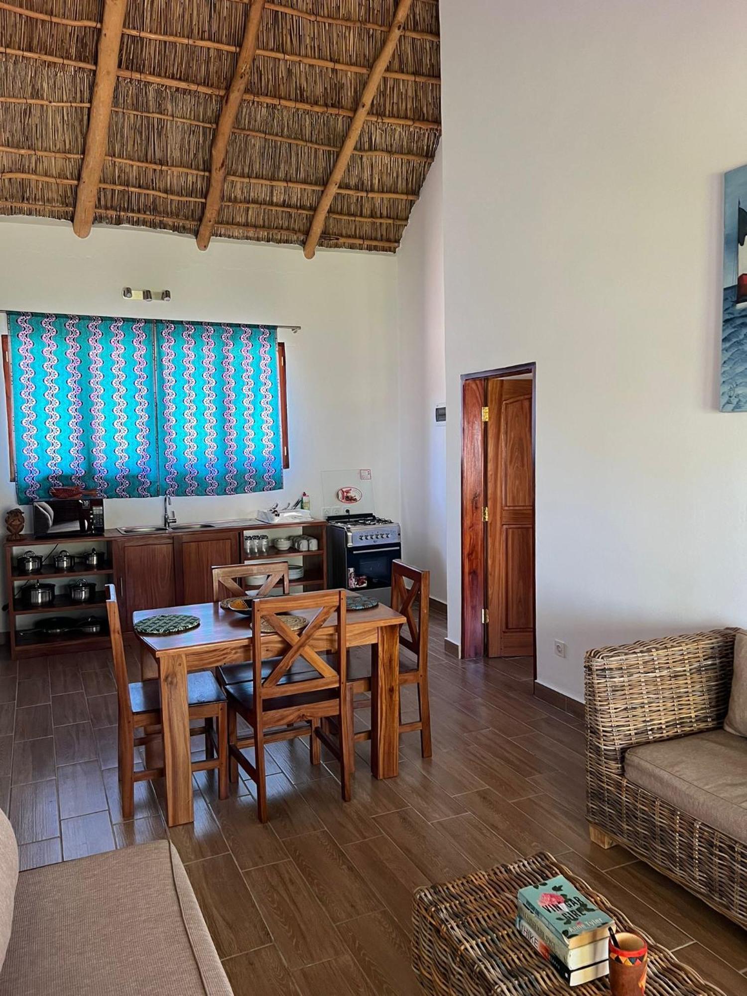 Vilancool Beach Resort Vilanculos Exterior photo
